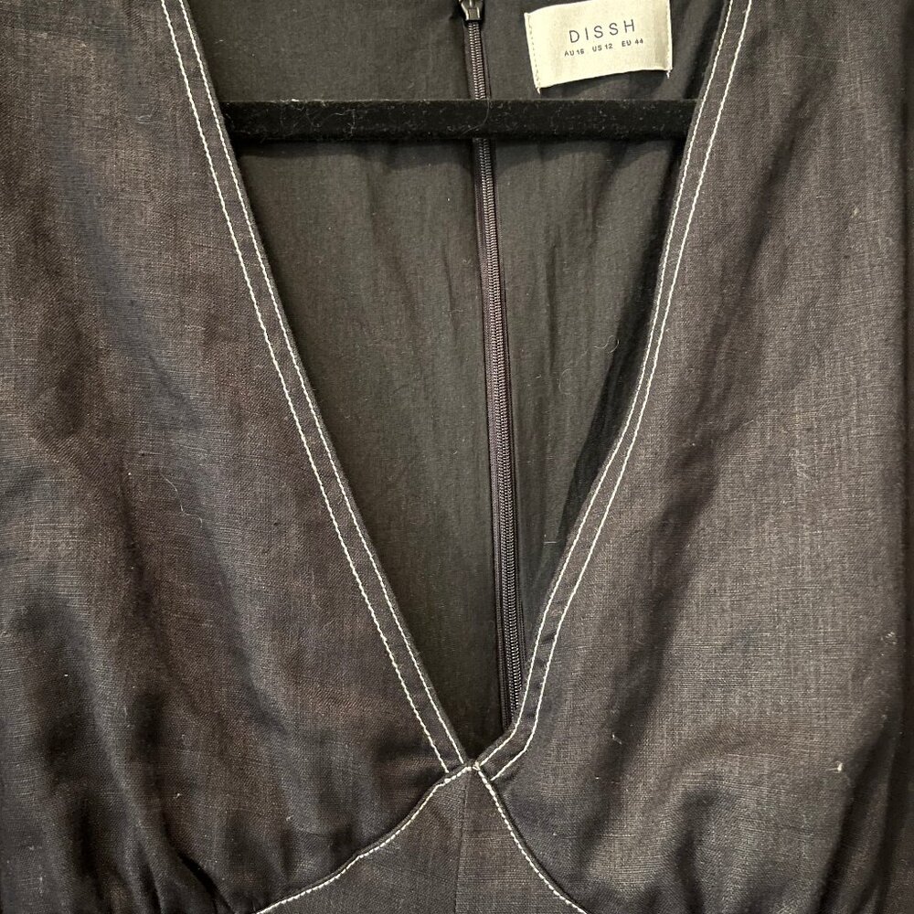 Black linen mini dress with V neckline - Picture 7 of 9
